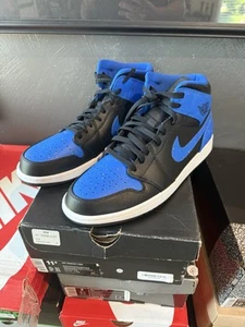 Size 11.5 - Air Jordan 1 Mid Royal Paint Splatter RARE - Picture 1 of 10