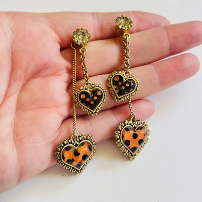 Betsey Johnson BJ polka dot heart dangle Earrings VTG gold tone pierced Y2K rare - Image 1 of 4