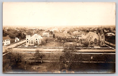 Postcard RPPC Texas Gonzales C A Hoskins Investment & Loan Brokers - Image 1 of 2