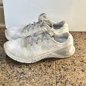 Nike Air Force: Clásicos y nuevos lanzamientos Oficiales | Innvictus
