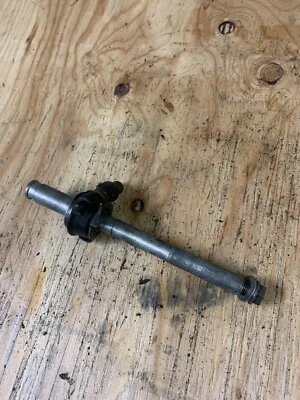 Eje delantero KTM 125 EXC 1994-1997 Foto 1 de 4