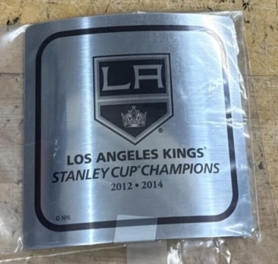 Placa RARA STANLEY CUP CHAMPIONS LA KINGS 2012 2014 para troféu 25" NHL - Imagem 1 de 4