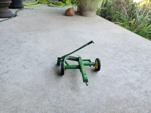 Vintage Ertl John Deere  Sickle Bar Mower from the 1980s - Picture 1 of 4