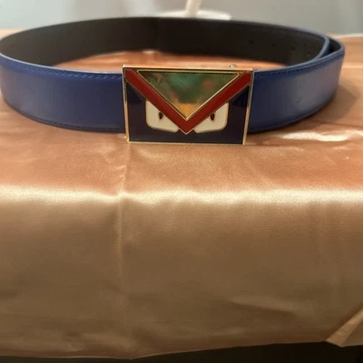 Cinto unissex de comprimento total autêntico 1996 Fendi Monster - Imagem 1 de 4