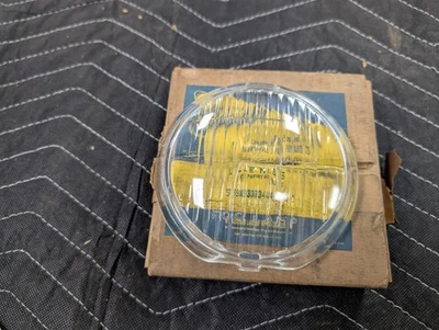 NOS 1942 1948 GM Fog Light Lens 4 5/8" Chevrolet Oldsmobile Pontiac 1946 1947 - Image 1 of 4