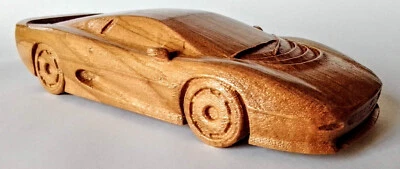 Jaguar XJ220 - 1:16 Holzauto Modell Sammlerstück Nachbildung Eines Oldtimer - Bild 1 von 4