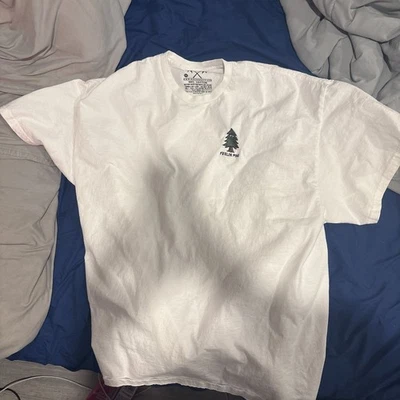 Camiseta Unisex Riot Society “Feeling Pine” Talla XXL Foto 1 de 2