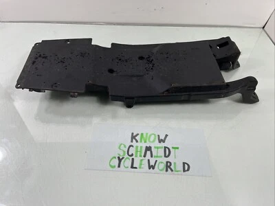 2009 KAWASAKI NINJA ZX6R ZX600 ZX 6R ZX6 BANDEJA DE PLÁSTICO TRASEIRA FABRICANTE DE EQUIPAMENTO ORIGINAL C - Imagem 1 de 4