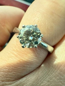 .75 Carat Diamond Ring Size 7.5 - Picture 1 of 9