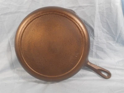 Hierro Fundido Vintage Nº8 10-5/8 pulgadas. Sartén/sartén Heat Ring Estate no encuentra grietas Foto 1 de 4
