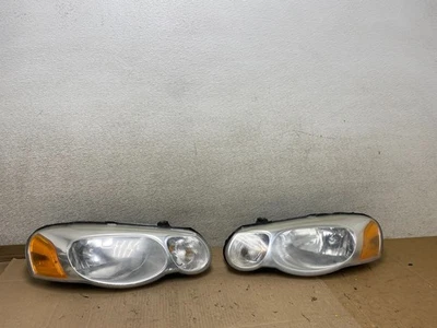 2004 2005 2006 Chrysler Sebring Left+Right Side Headlights U6732 DW - Image 1 of 4