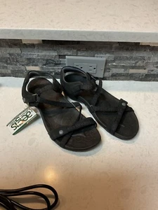 NWT Taos Sandals Footwear TRULIE BLACK CLOTH DESIGN W AEGUS MICROBE SHIELD 8.5 9 - Picture 1 of 3