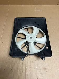 2018 Honda Ridgeline RTL Left Radiator Coolant Cooling Electric Fan Motor OEM - Picture 1 of 9