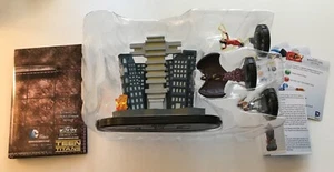 TEEN TITANS #T001 Teen Titans HeroClix Team Base in box Raven Cyborg Wonder Girl - Picture 1 of 7