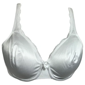 BREEZIES Size 36B WHITE Molded Cup Seamless Underwire Bra with UltimAir Lining - Picture 1 of 2