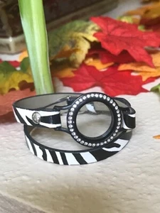 Origami Owl Zebra 6 - 7 1/4" Leather Wrap Bracelet w/Crystal Twist Locket - Picture 1 of 1