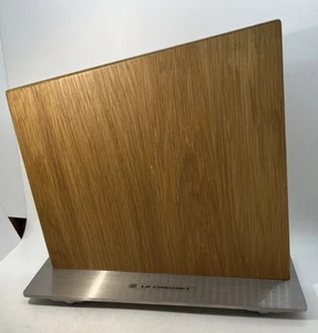 Le Creuset Magnetic Knife Block Wood and Stainless Steel missing one rubber foot - Picture 1 of 9