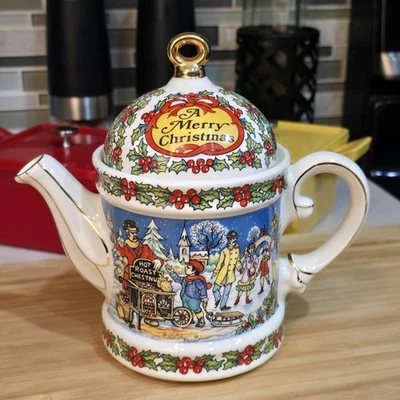 Vintage Sadler England Christmas Teapot A Merry Christmas Holiday Decor 1994 - Image 1 of 4