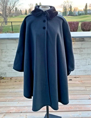 Vtg Lord & Taylor Black Cloak Cape OS Faux Fur Collar Velvet Buttons Old Money - Image 1 of 4