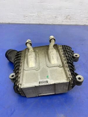 Jaguar F-Type X152 2014-2021 cupé OEM 2,0 L INTERCOOLER MONTADO SOPORTE RADIADOR Foto 1 de 4