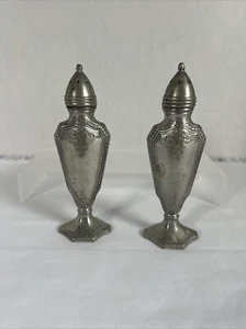 Vintage Antique Salt & Pepper Shakers Heavy 1927 U.S.A. Made - Picture 1 of 6