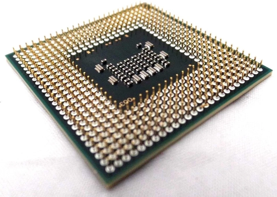 Intel 2.16GHz Celeron 585 CPU LF80537NF0481M TOSHIBA SATELLITE series V000131350 - Image 1 of 3