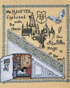 Kreuzstich-Kit - HARRY POTTER SCHRANK UNTER DER TREPPE 18ct 26x29cm - Bild 1 von 1