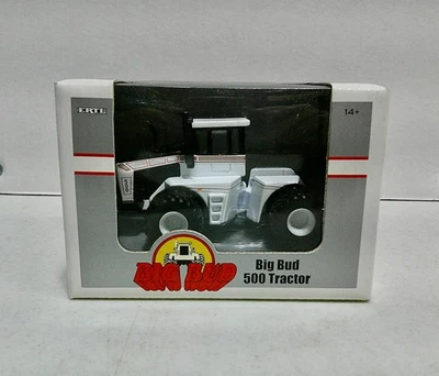 1/64 Ertl Big Bud 500 tractor. The Toy Tractor Times. NIB - Image 1 of 4