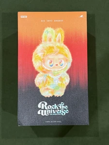 Pop Mart Rock The Universe Labubu Big into Energy Monsters - Nuovo e Autentico - Foto 1 di 3