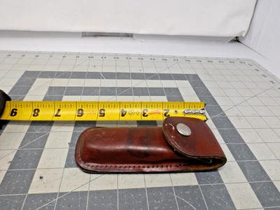 Cuchillo de colección Schrade+ Tío Henry LB8 Lockback con funda de cuero EE. UU. Foto 1 de 4