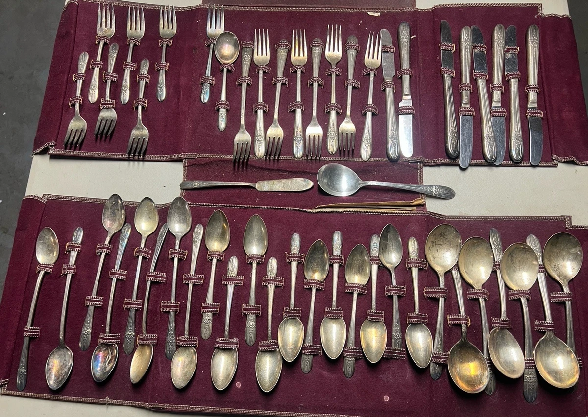 International Silver Company カトラリーセット International Silver Antique US Silver-Plated Flatware-Sets for
