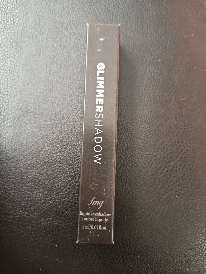 Sombra de ojos líquida Avon Glimmer Shadow ultra marina Foto 1 de 1