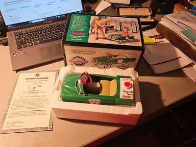 1996 CROWN PREMIUMS 1:6 SINCLAIR PEDAL CAR 1948 BMC OIL TANKER FIRST ED. NIP - Image 1 of 4