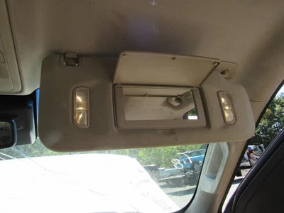 Passenger Right Sun Visor Fits 15-20 SUBURBAN 1500 1078917 - Изображение 1 из 4