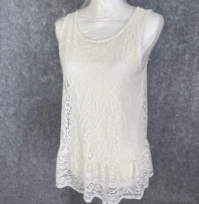 Blusa mediana para mujer Cable & Gauge marfil encaje sin mangas romántica Cottagecore Foto 1 de 4