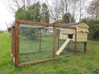 SHROPSHIRE MANUFACTURING COMPANY Brecon Poultry Chicken Rabbit House - Options - Run / Nestbox / Raised