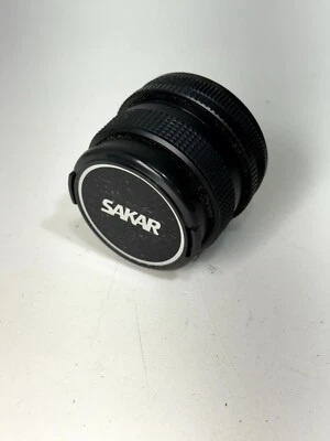 Sakar MC Black 28mm f=2.8 ∅52 Canon FD Mount Vintage Prime Wide Angle Lens - Image 1 of 4