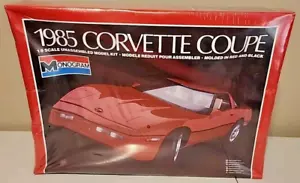 Monogram 1985 CORVETTE COUPE Kit #2608 Factory Sealed Dented Box 1:8 scale - Picture 1 of 7