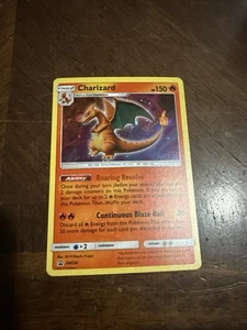 Charizard (Holo) Pokemon Sonne & Mond Black Star Promo #SM226 SWIRL - Bild 1 von 3