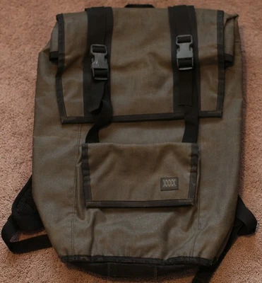 Mochila de día Mission Workshop Fraction de lona encerada Foto 1 de 4