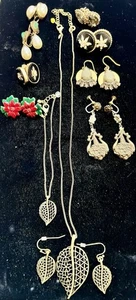 vintage costume jewelry lot signed - Picture 1 of 22