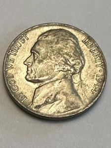 1944 P - Jefferson 35% Silver War Nickel. 1944 P Nice Coin - Picture 1 of 2