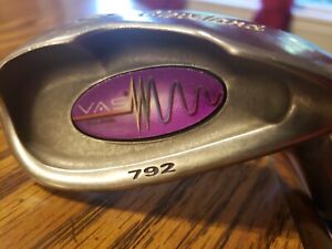 Preowned Single Cleveland VAS ladies 9 Iron Right Handed