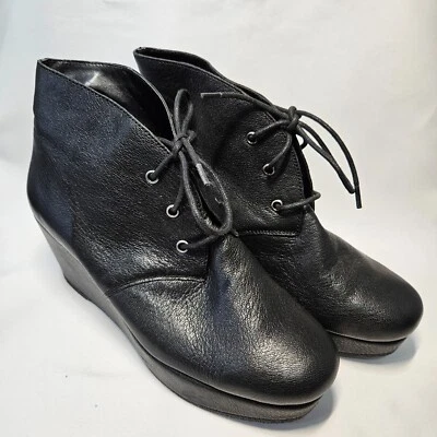 BCBGeneration Mujer Kenan Cuero Botín Talla 8 Negro Grueso Plataforma Cuña Foto 1 de 4