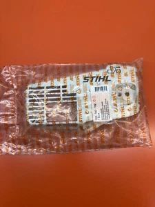 STIHL OEM 1129-640-1702 MS200T CHAIN SPROCKET COVER OEM - Picture 1 of 3