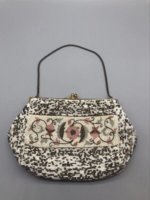 Antiguo monedero de noche francés de 1930 con cuentas a mano Art Nouveau cadena floral rosa  Foto 1 de 4