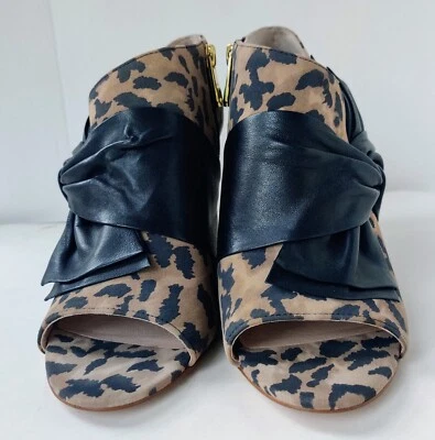 Zapatos de mujer LOUISE ET CIE Lo Idola tacón bota 8,5 estampado animal punta abierta moño Foto 1 de 4