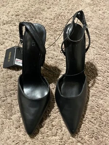 Forever 21 black high heels size 8.5 (Brand new) - Picture 1 of 3