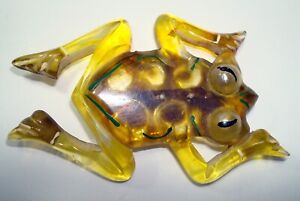 Yellow Green Frog Handpainted Vintage Bakelite Celluloid Lucite Pin/Brooch