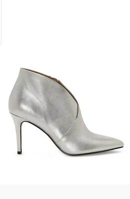 Jessica Simpson JS-Layra PlatinumMetalic Italia NappaBooties($129) Size7.5M & 8M - Image 1 of 4